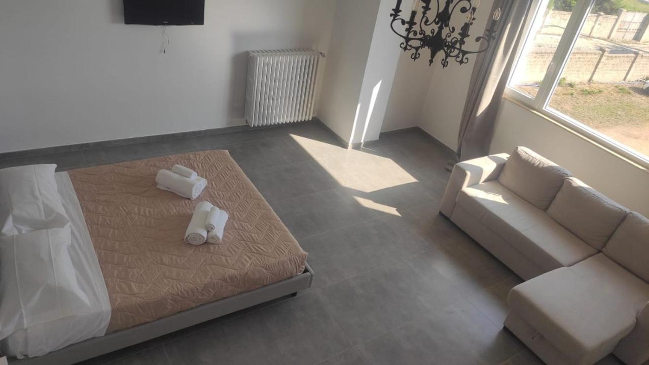 Silver House Монополи Экстерьер фото